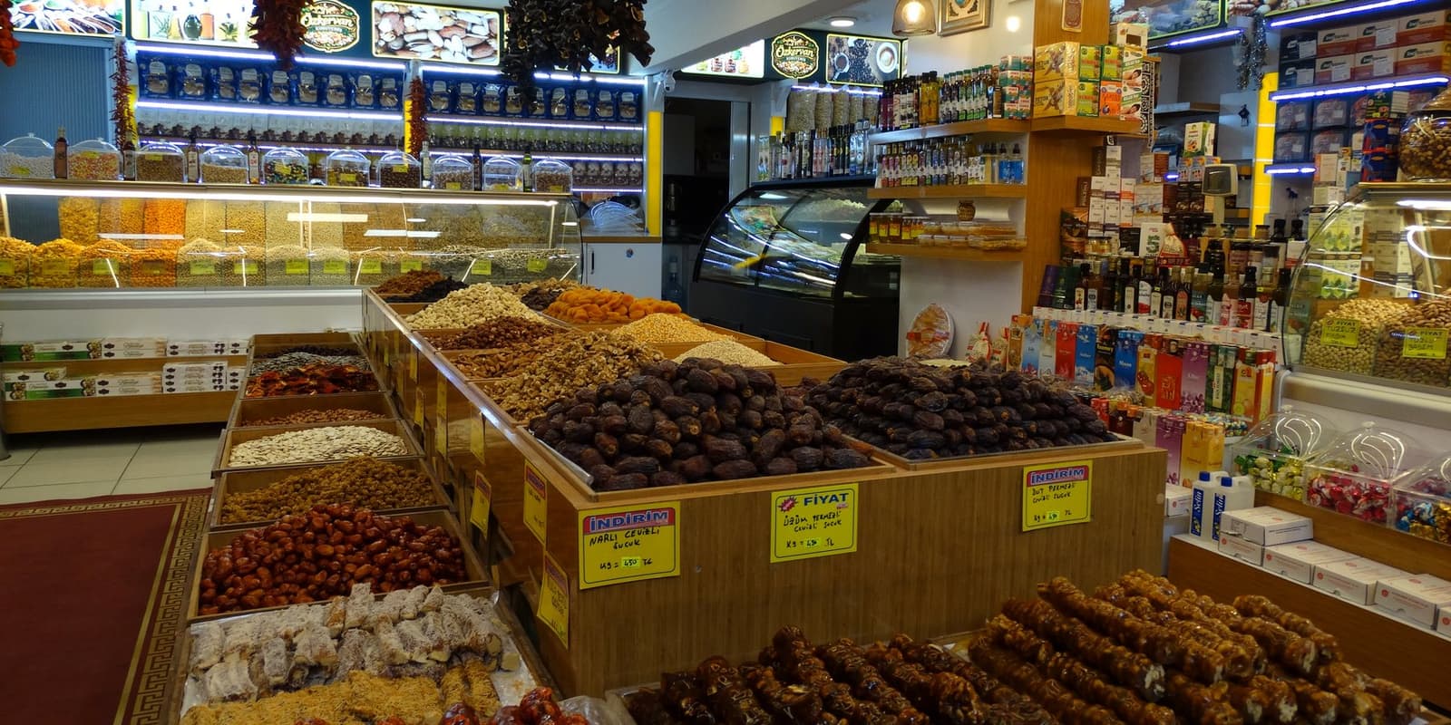 Dried Fruit — Öz Kervan Kuruyemiş, Antalya