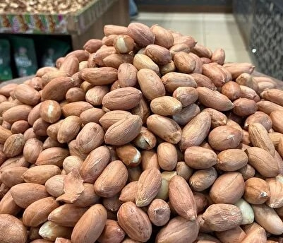 Raw Peanuts — Öz Kervan Kuruyemiş, Antalya