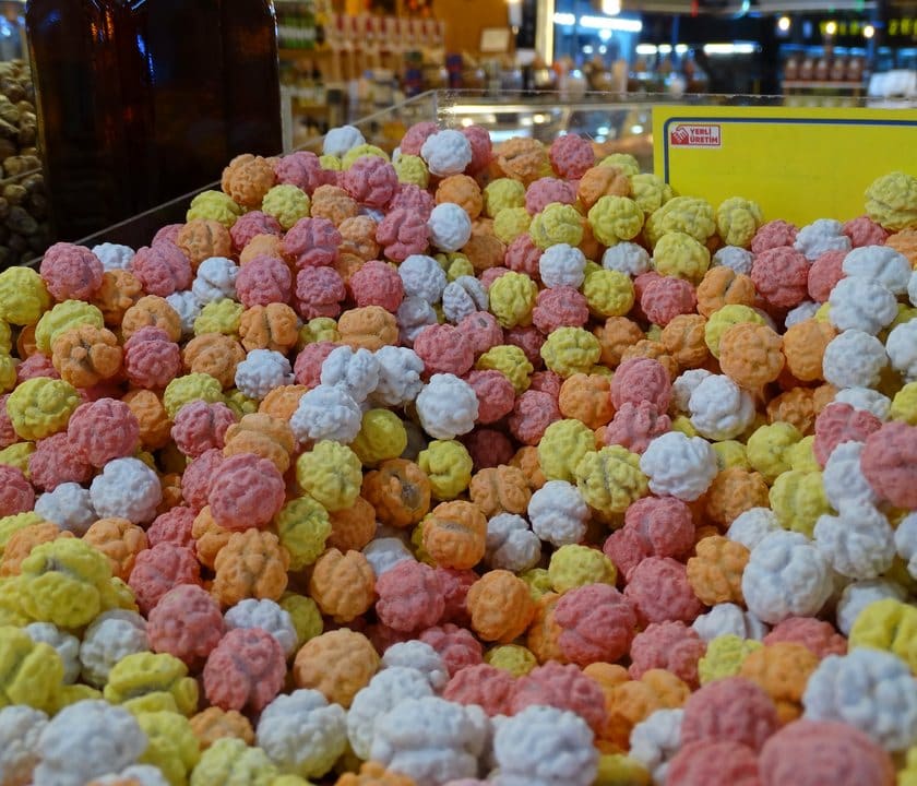 Colorful Sugared Chickpeas — Öz Kervan Kuruyemiş, Antalya